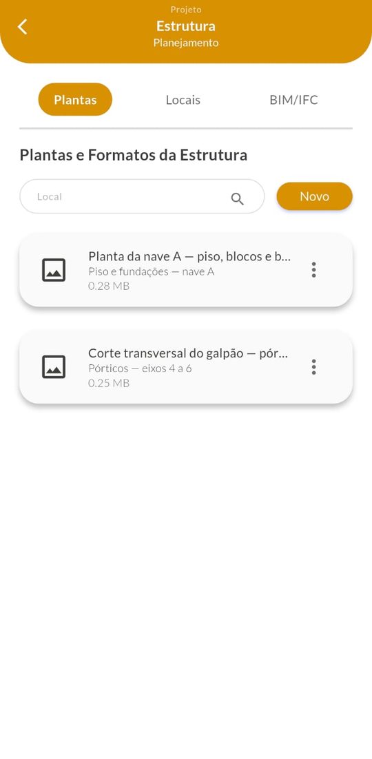 Plantas e formatos de um galpão no celular